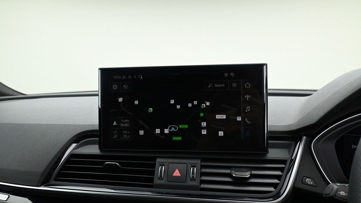 Audi SQ5 Image 10