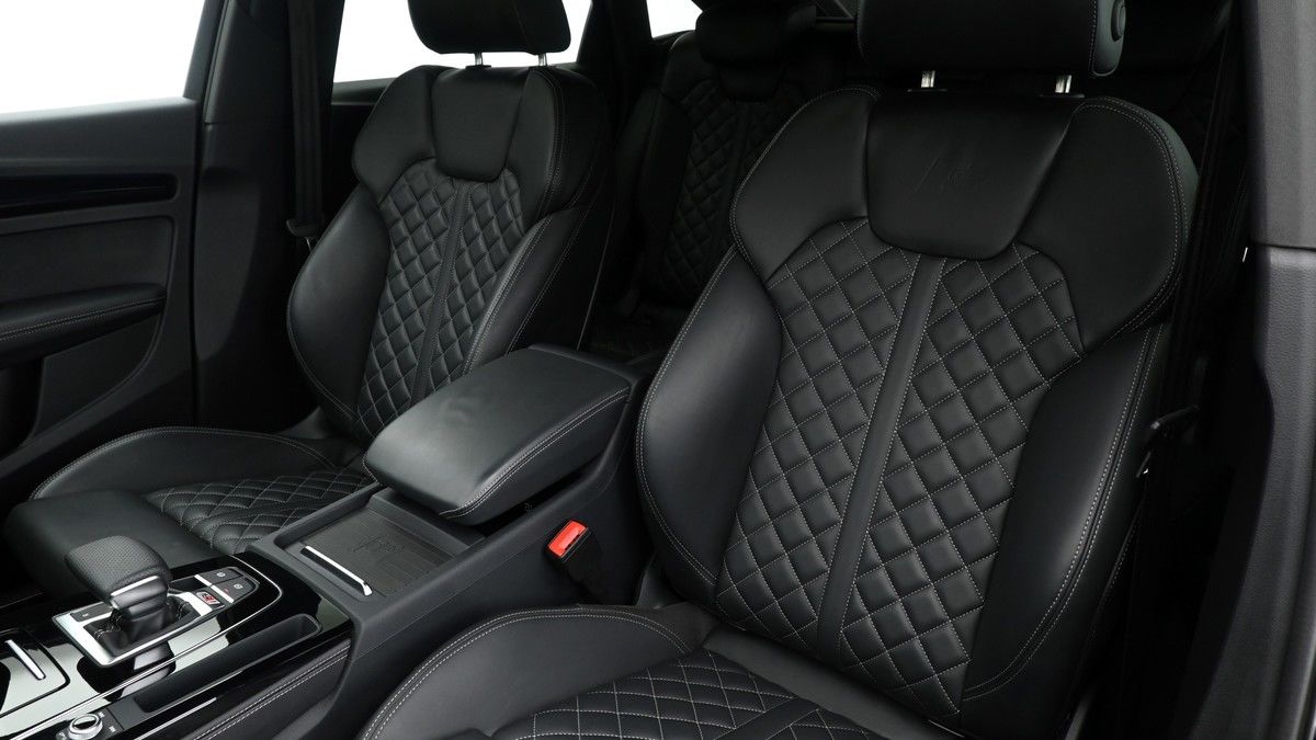 Audi SQ5 Image 3