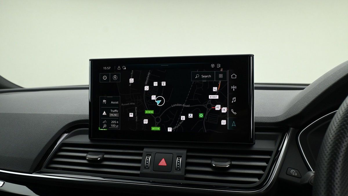 Audi Q5 Image 11