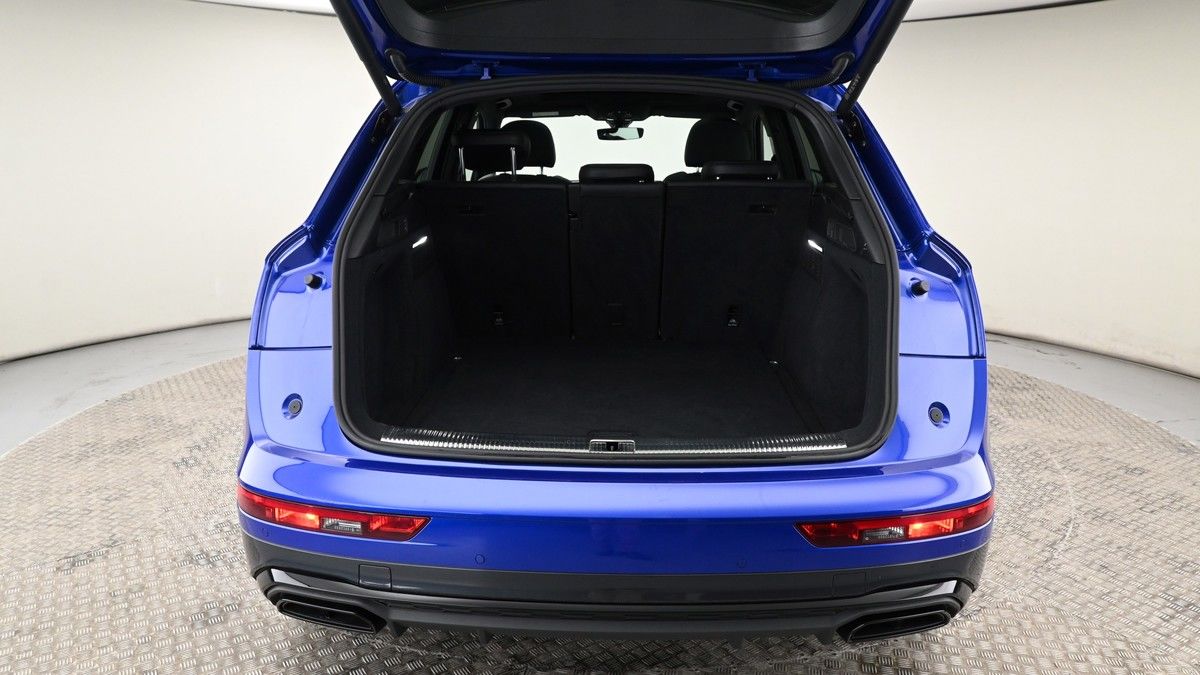Audi Q5 Image 10