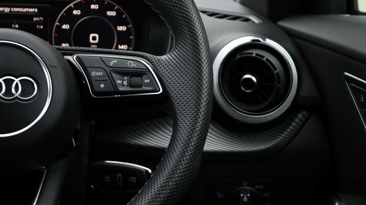 Audi Q2 Image 16