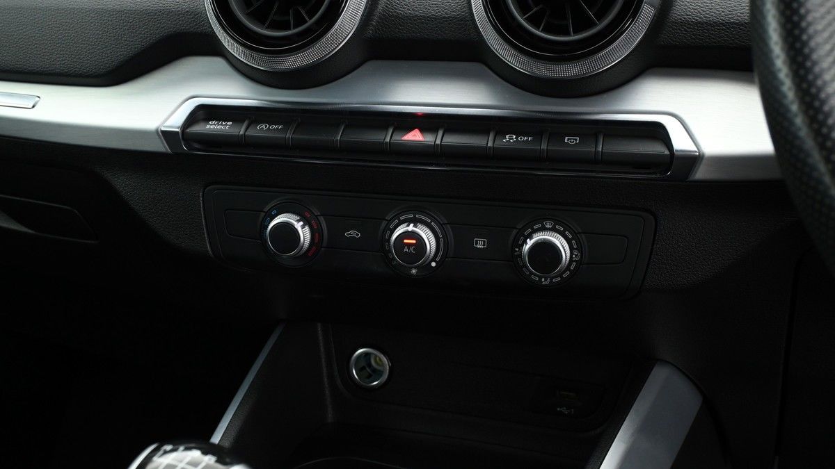 Audi Q2 Image 11