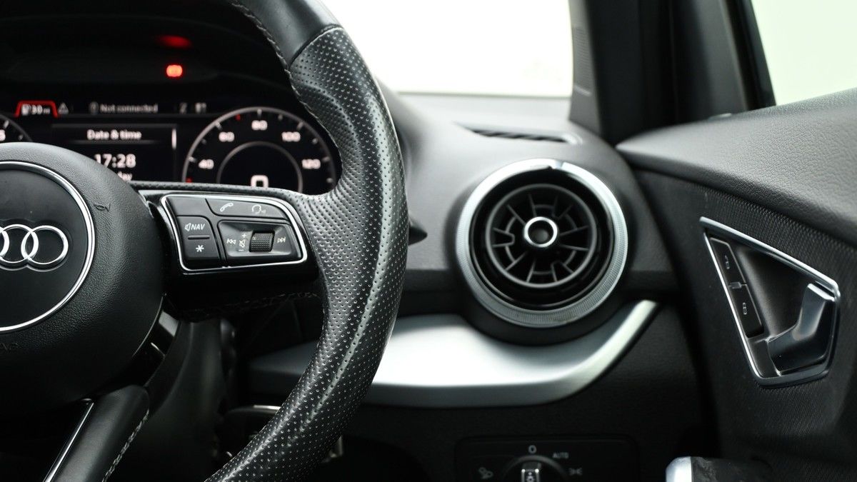 Audi Q2 Image 15