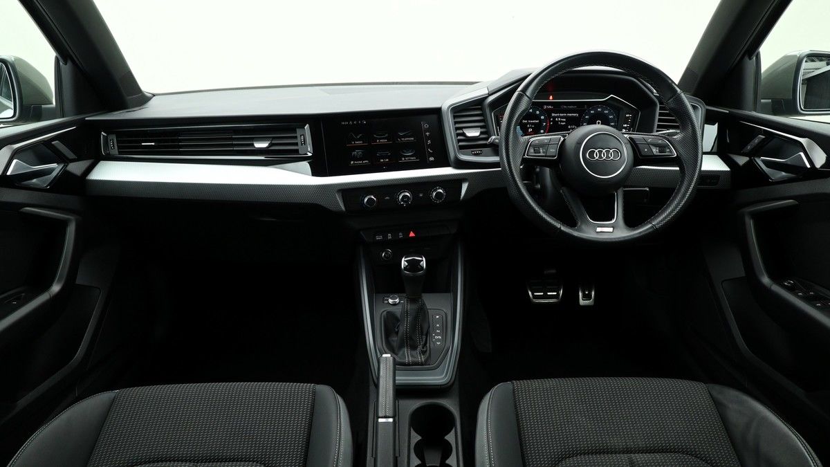 Audi A1 Image 13