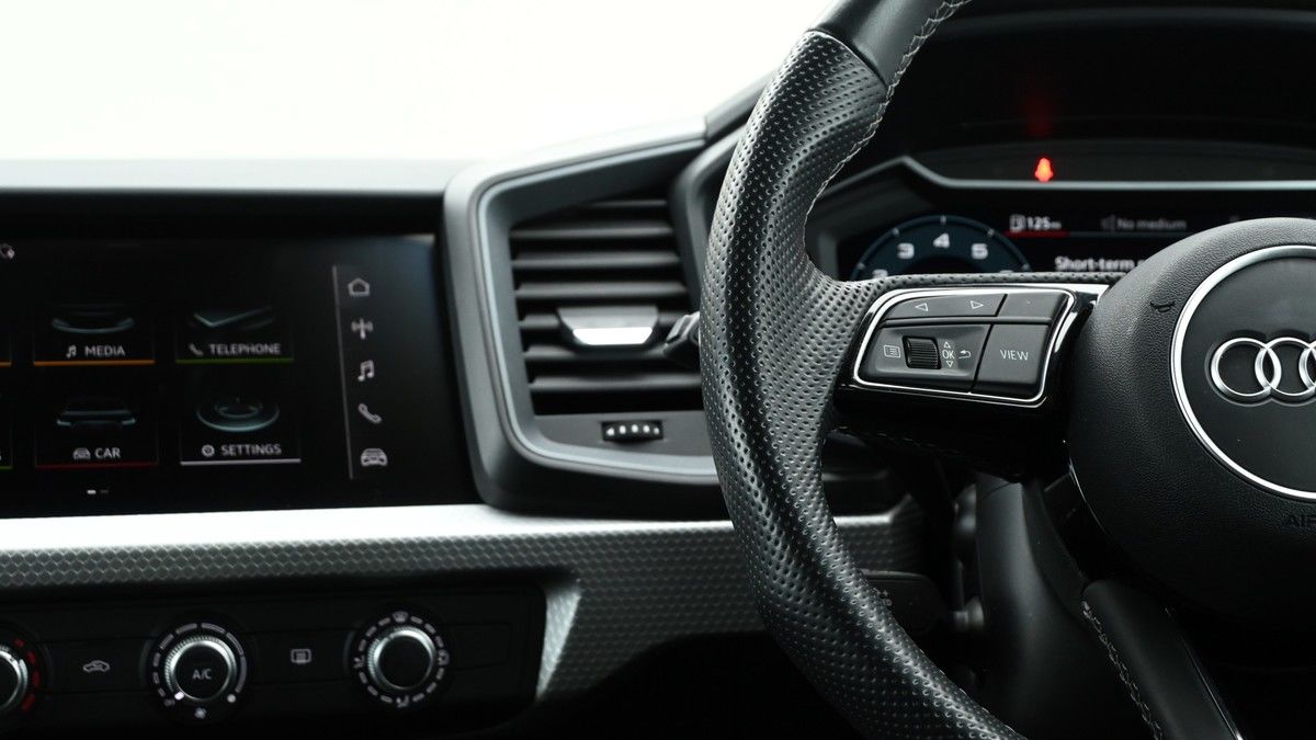 Audi A1 Image 14