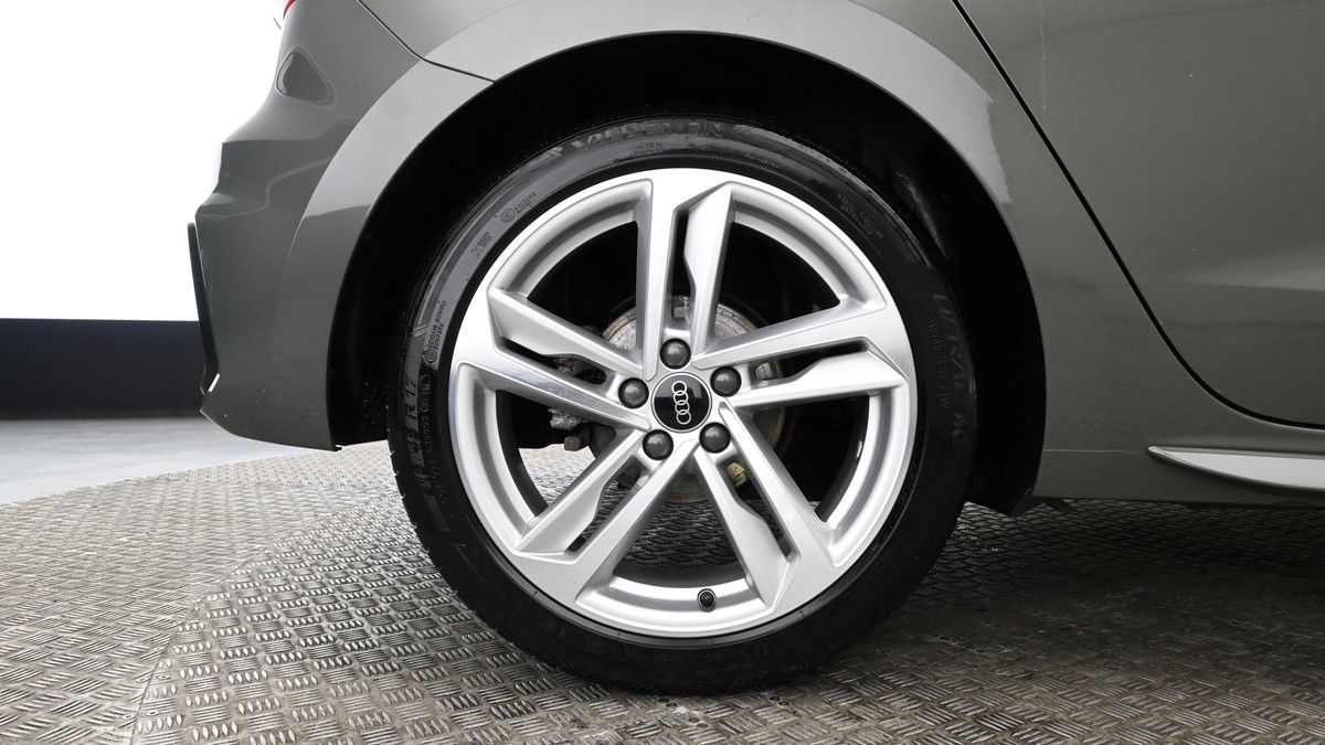 Audi A1 Image 8