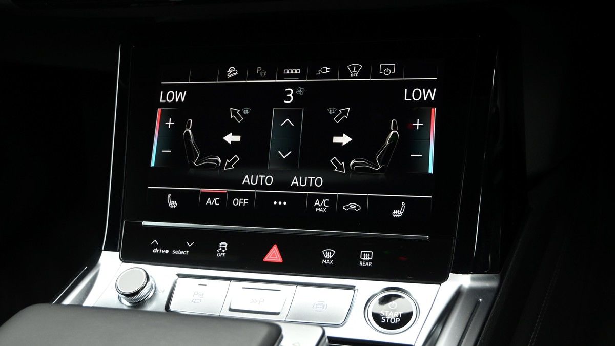 Audi Q8 e-tron Image 12