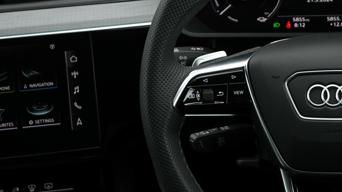 Audi Q8 e-tron Image 15