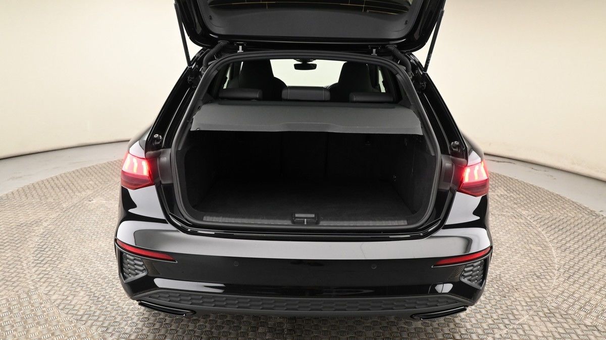 Audi A3 Image 10