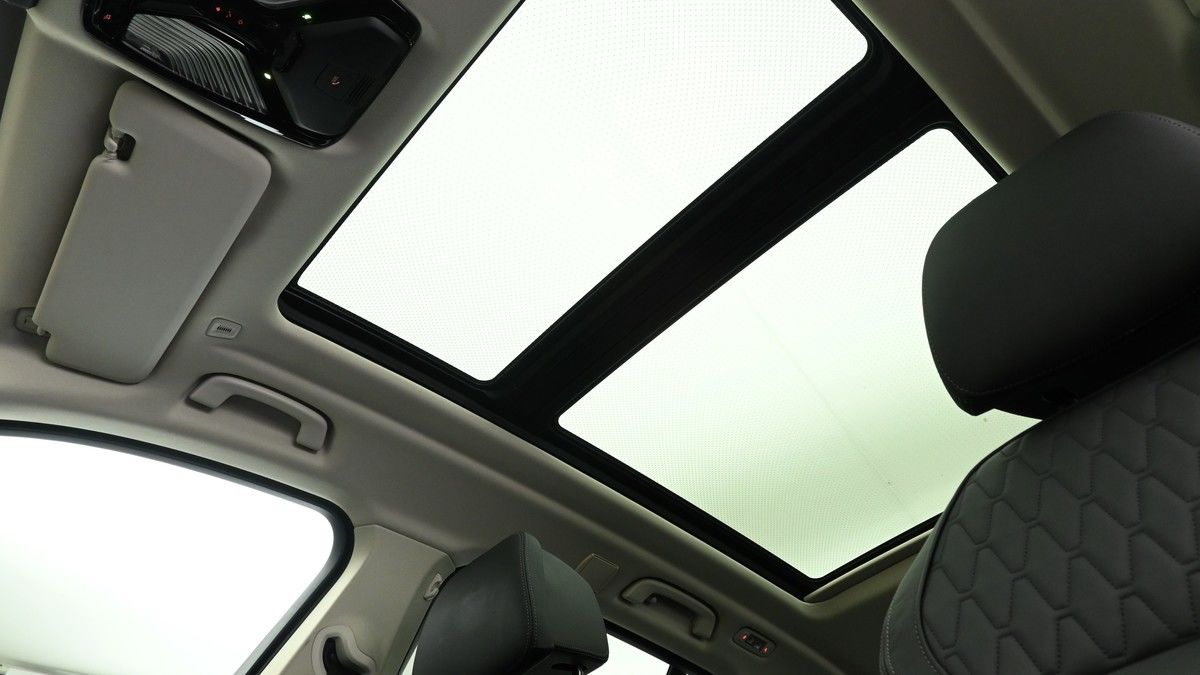 BMW X5 Image 2
