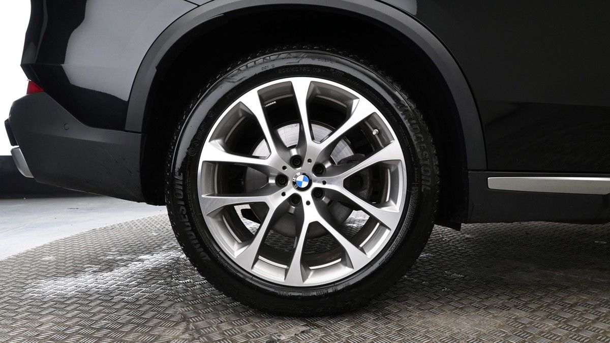 BMW X5 Image 9