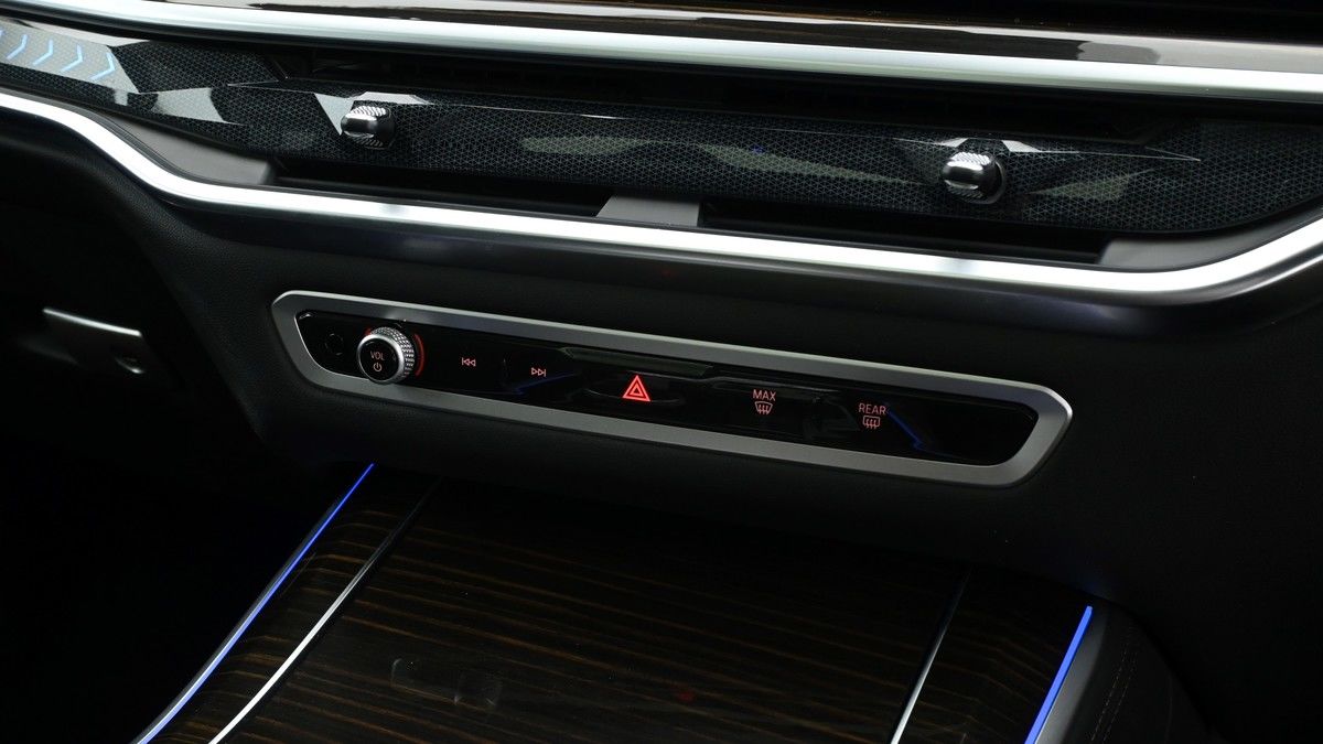 BMW X5 Image 12