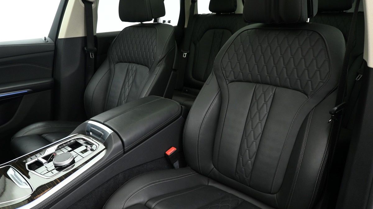 BMW X5 Image 4
