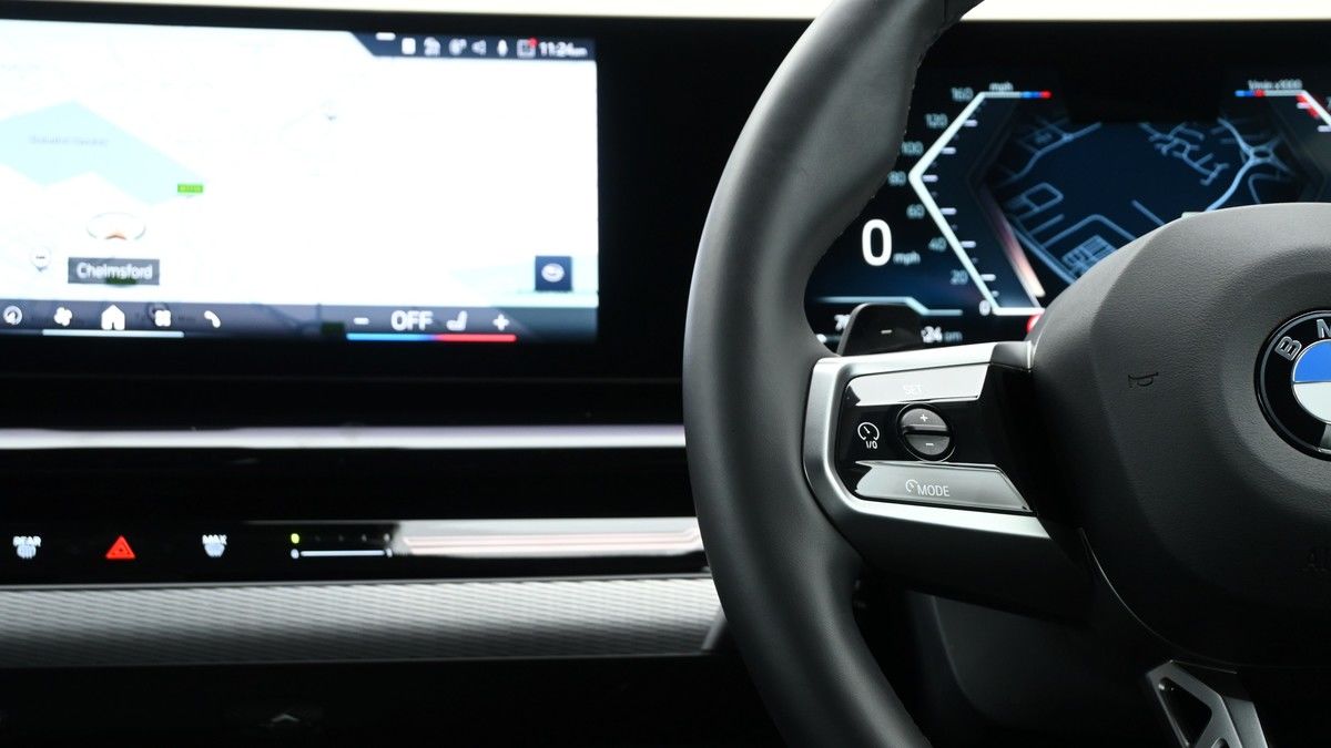 BMW 5 Series Image 14