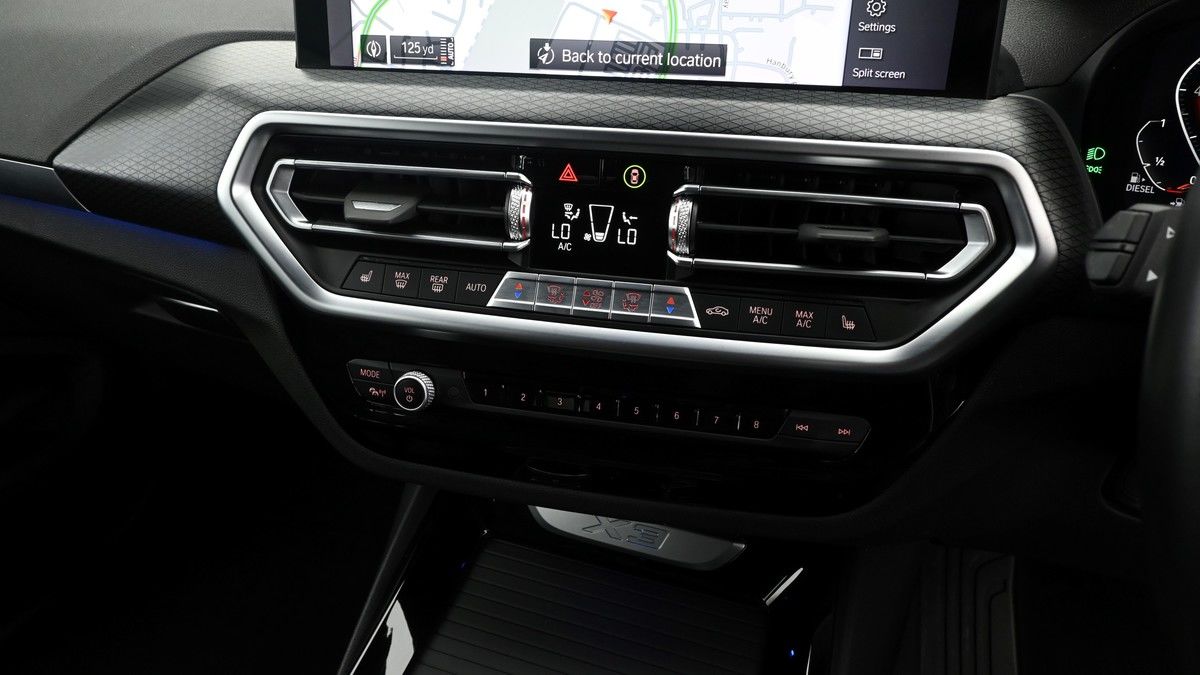 BMW X3 Image 12