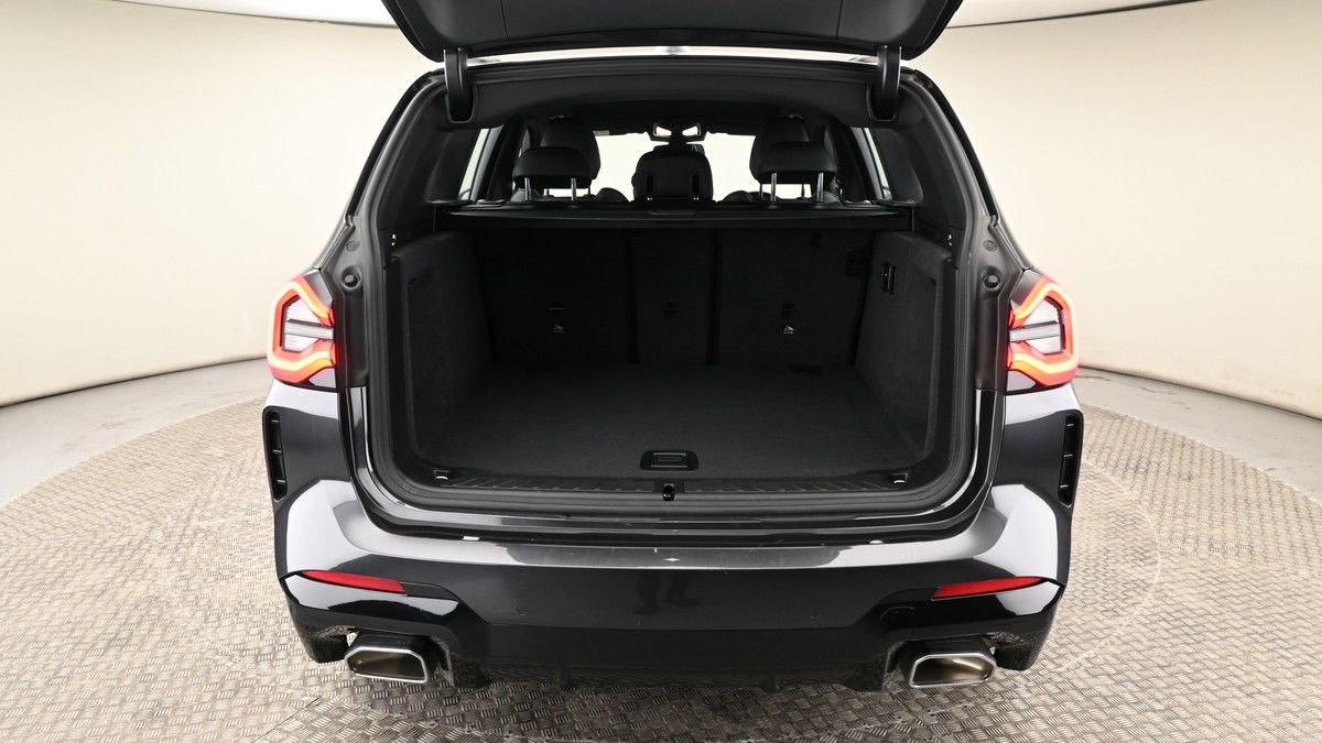 BMW X3 Image 10