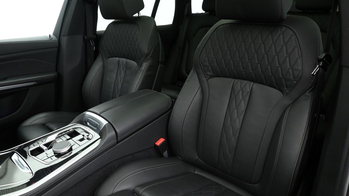BMW X5 Image 4