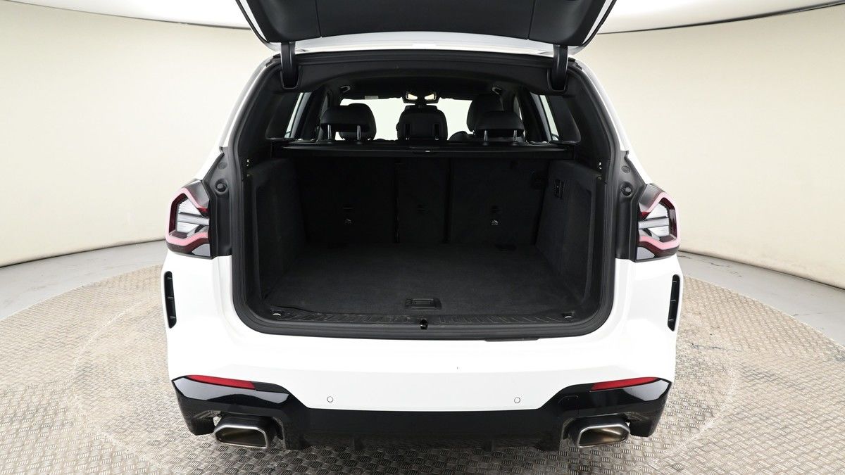 BMW X3 Image 10
