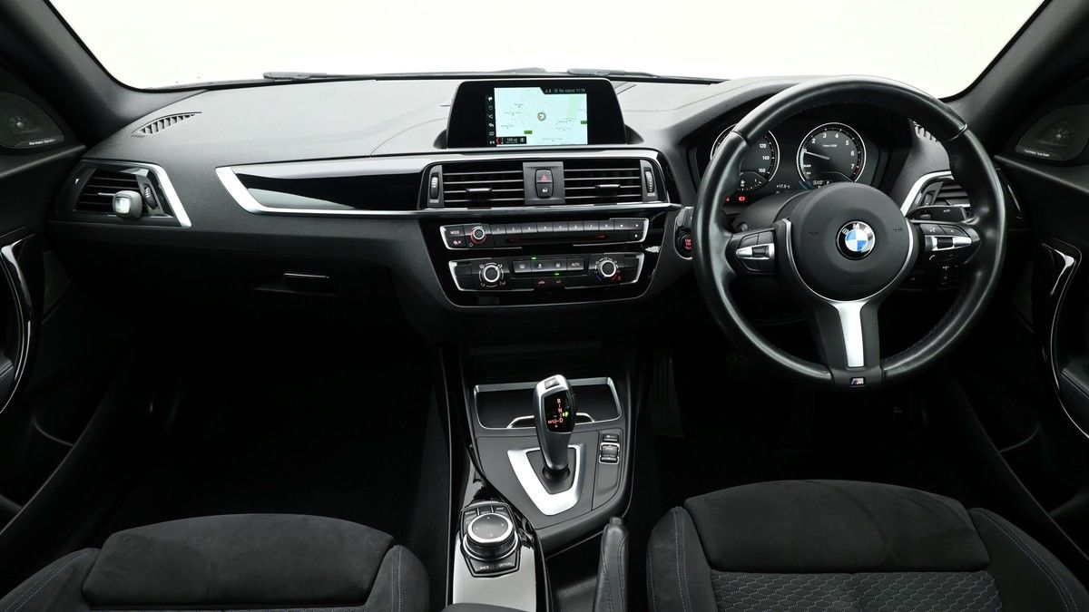 BMW 2 Series Image 13