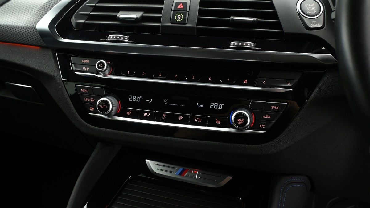 BMW X4 Image 11