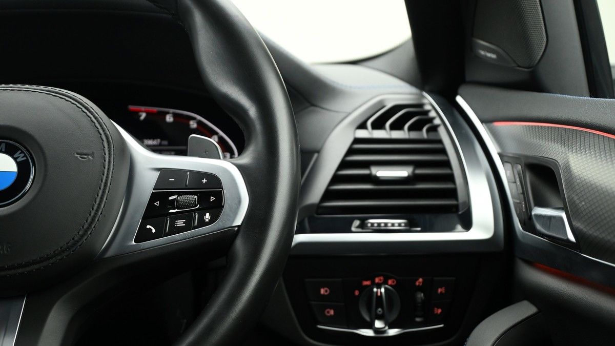 BMW X4 Image 15