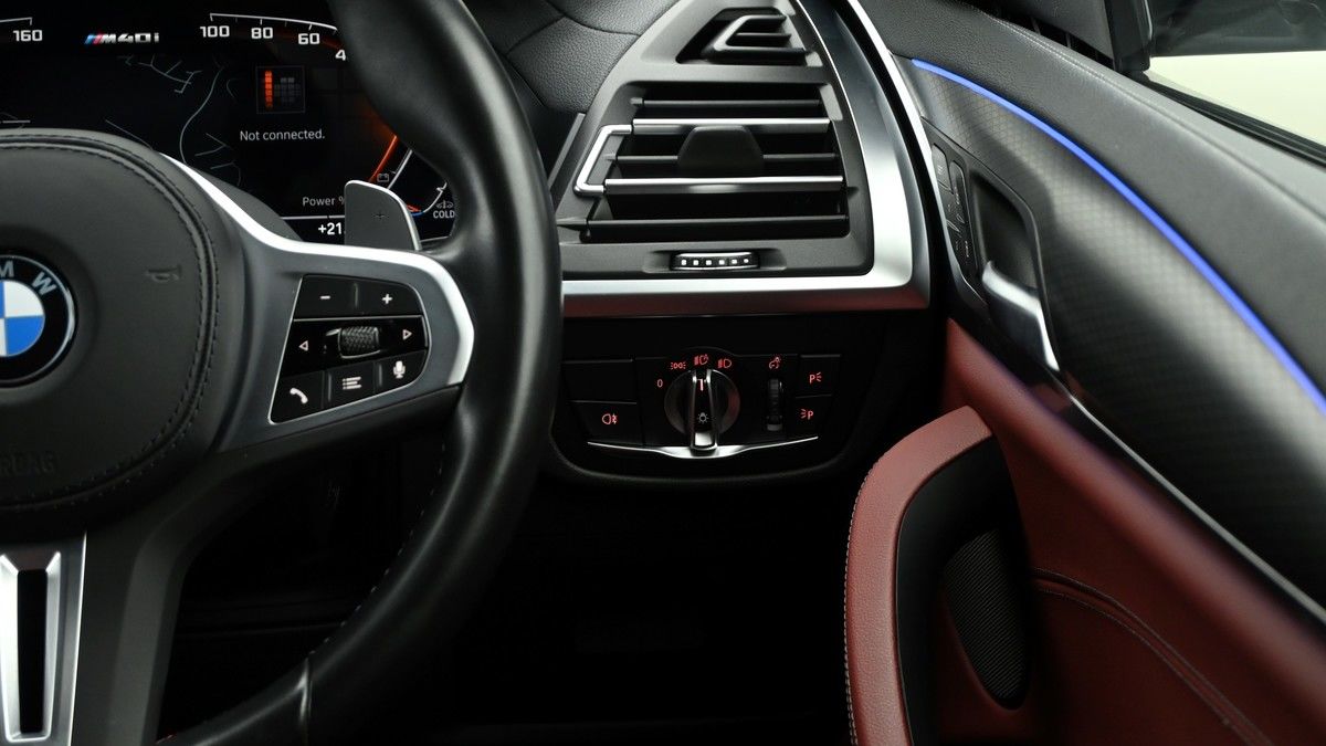 BMW X4 Image 16