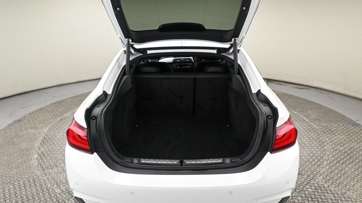 BMW 4 Series Gran Coupe Image 9