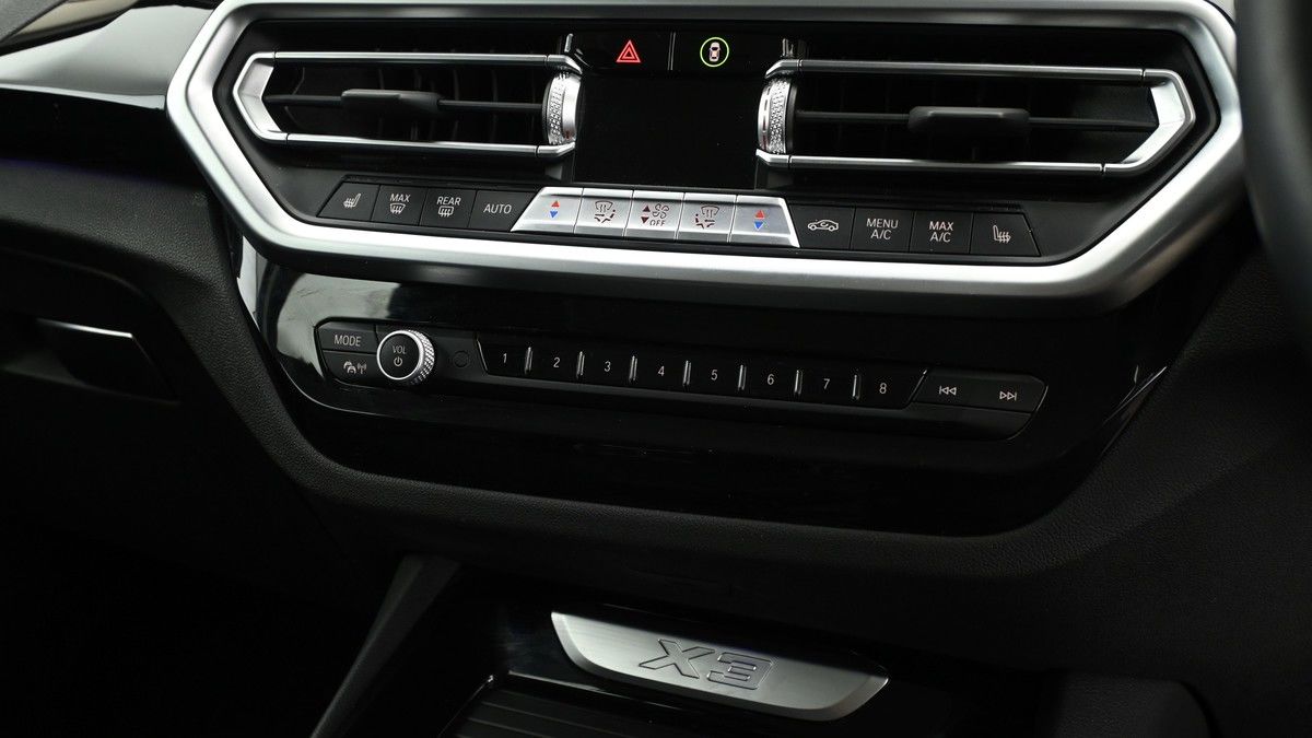 BMW X3 Image 11