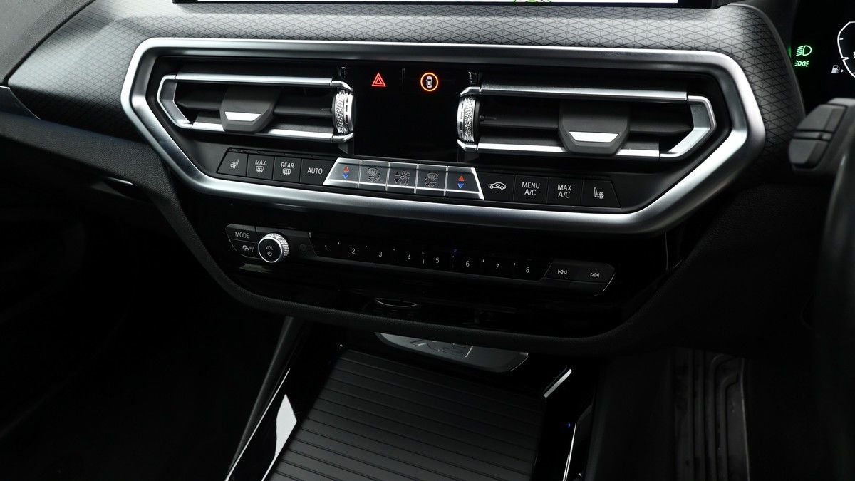 BMW X3 Image 12