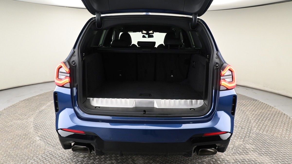 BMW X3 Image 10