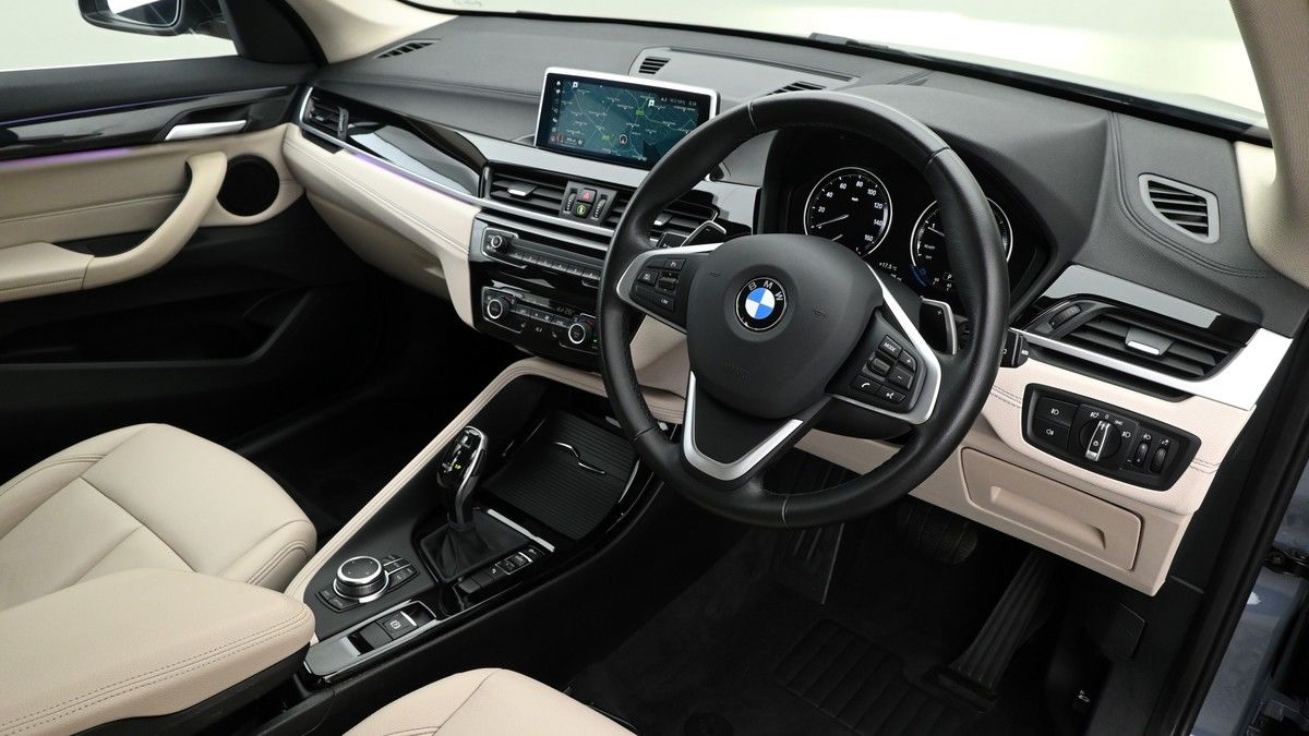 BMW X1 Image 2