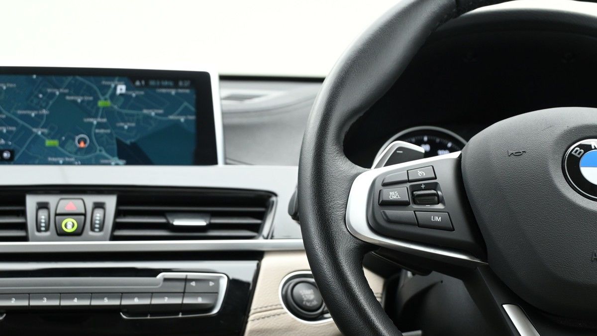 BMW X1 Image 14