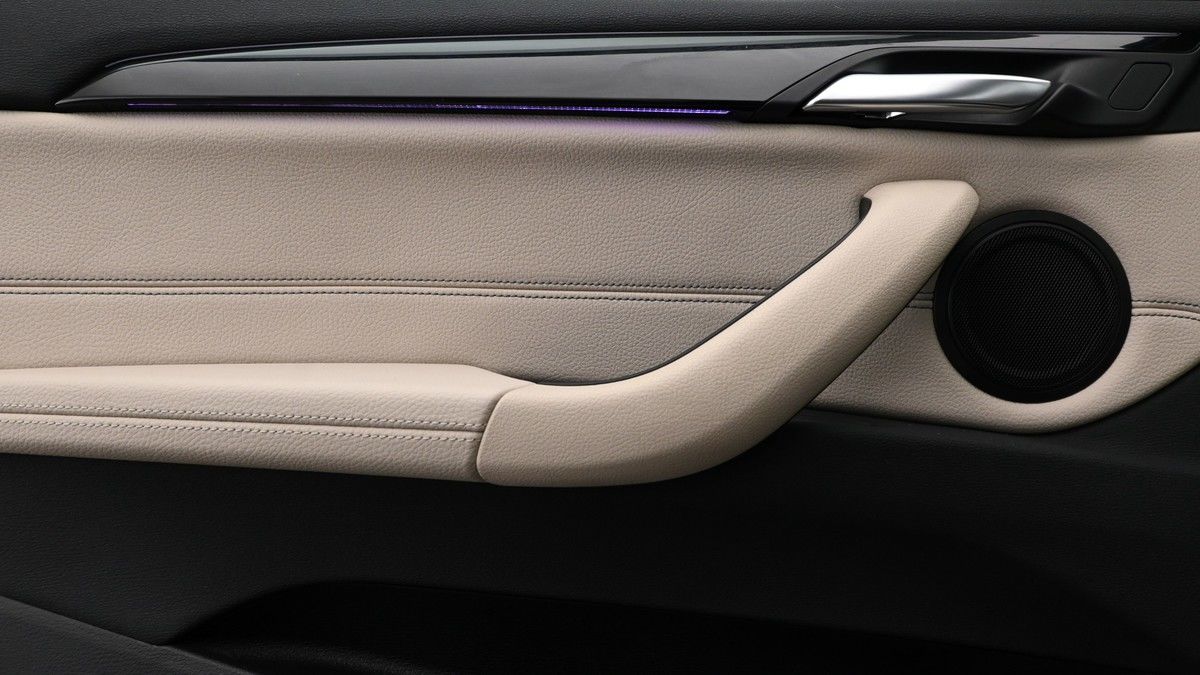 BMW X1 Image 12