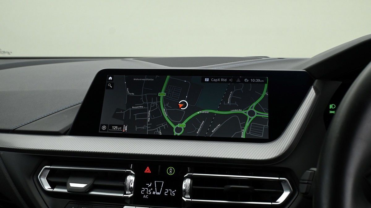 BMW 1 Series Image 10