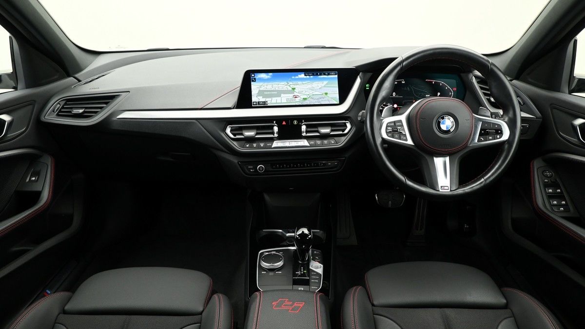 BMW 1 Series Image 14