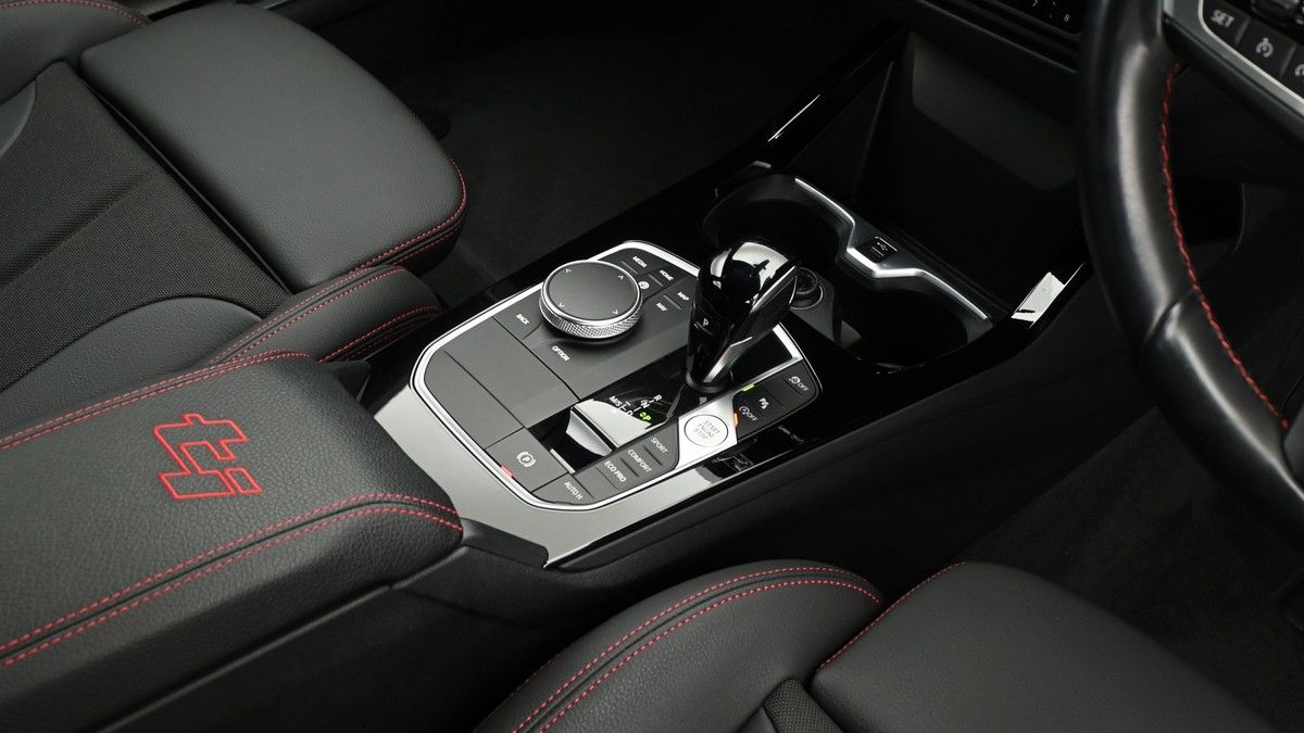 BMW 1 Series Image 2