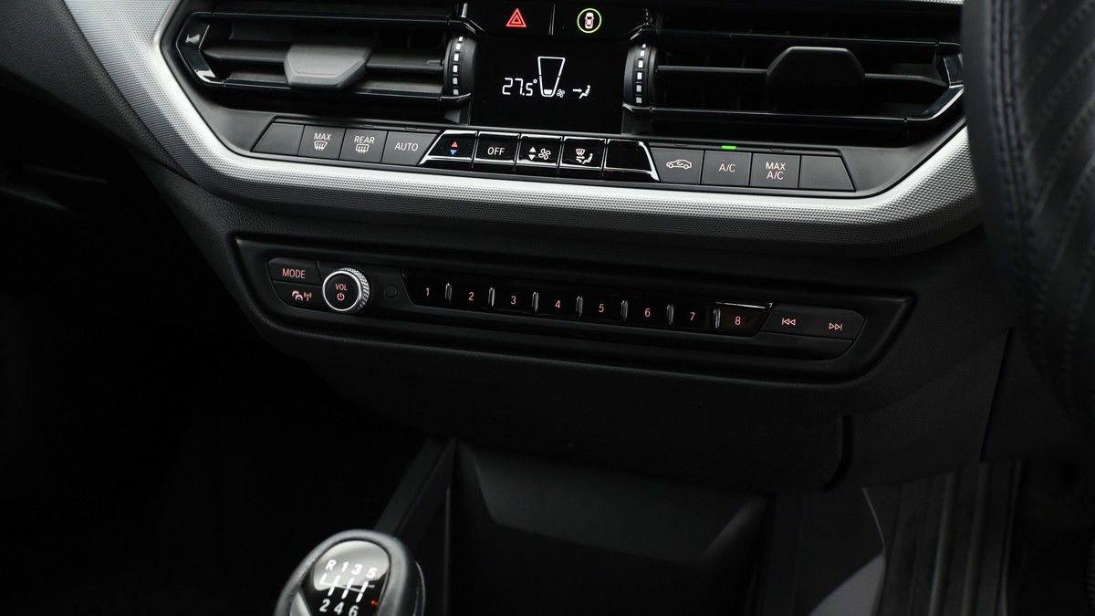 BMW 1 Series Image 11