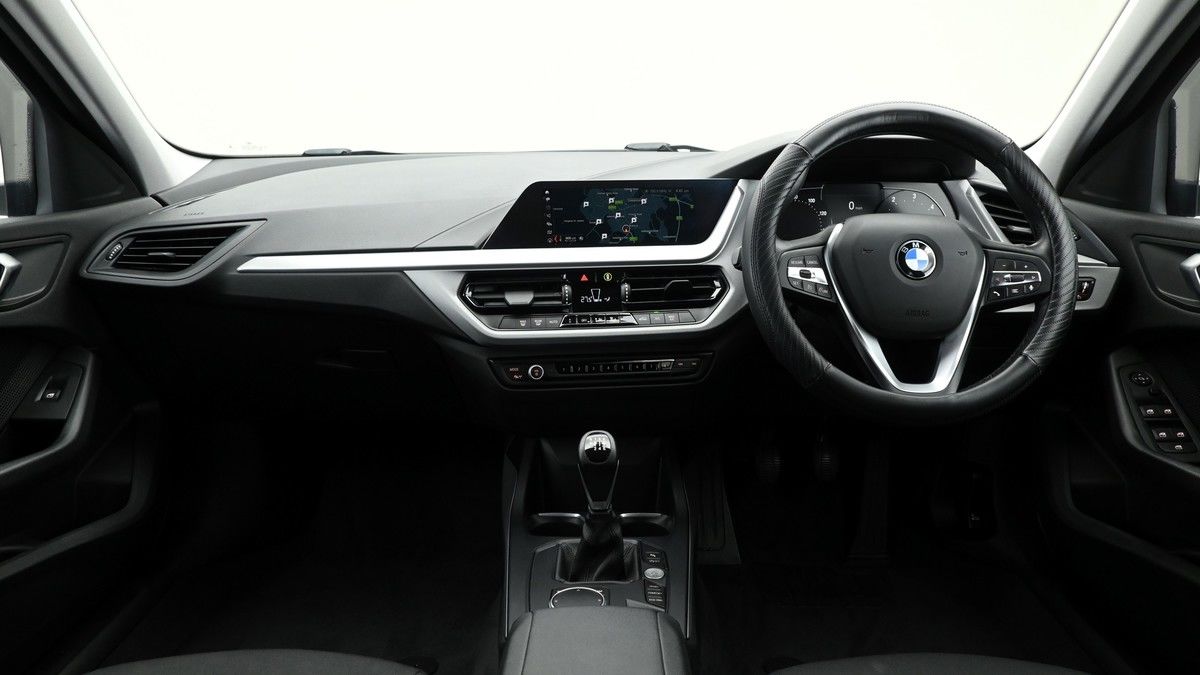 BMW 1 Series Image 13