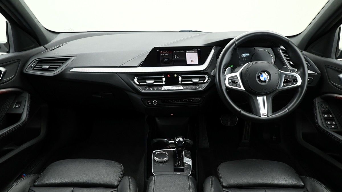 BMW 1 Series Image 14