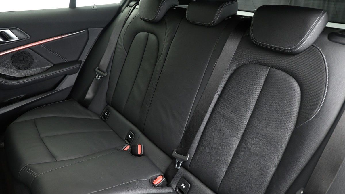 BMW 1 Series Image 5