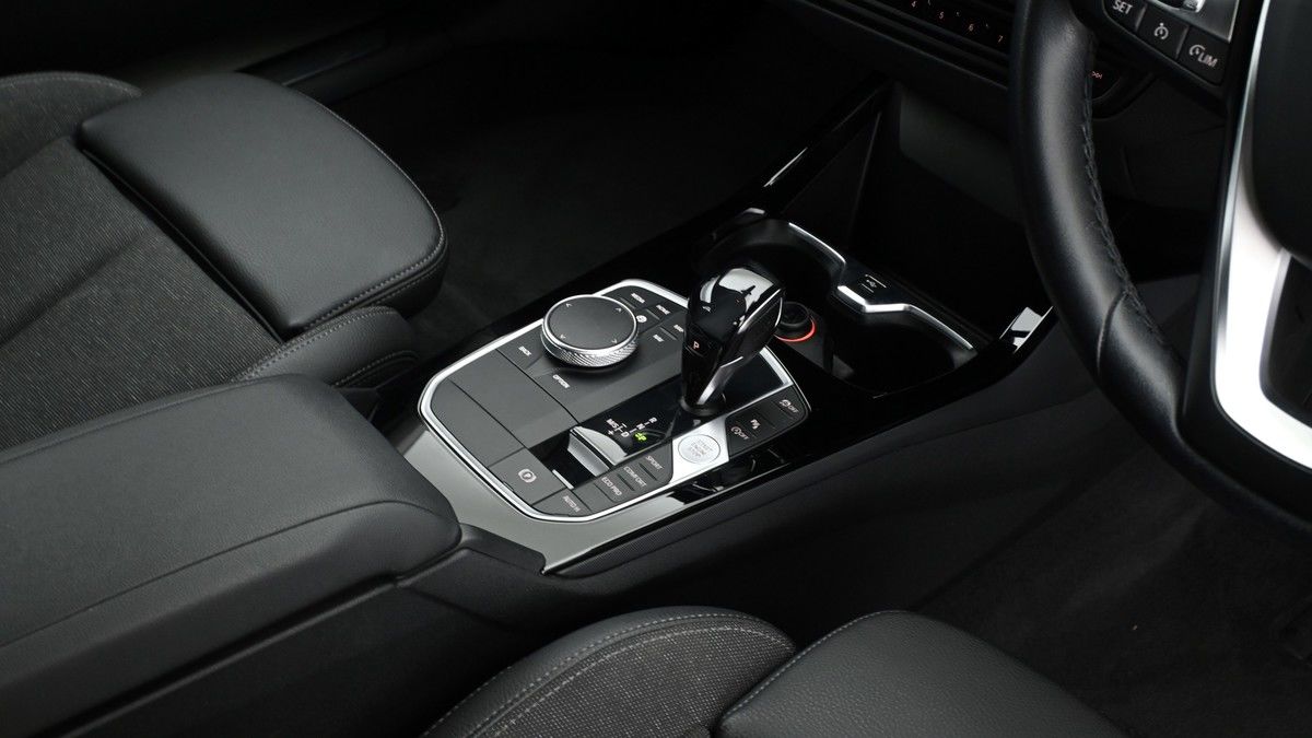 BMW 1 Series Image 2