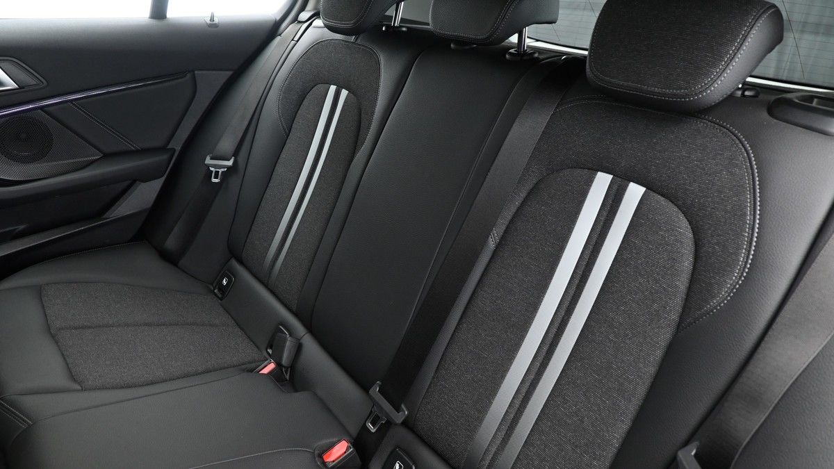BMW 1 Series Image 5