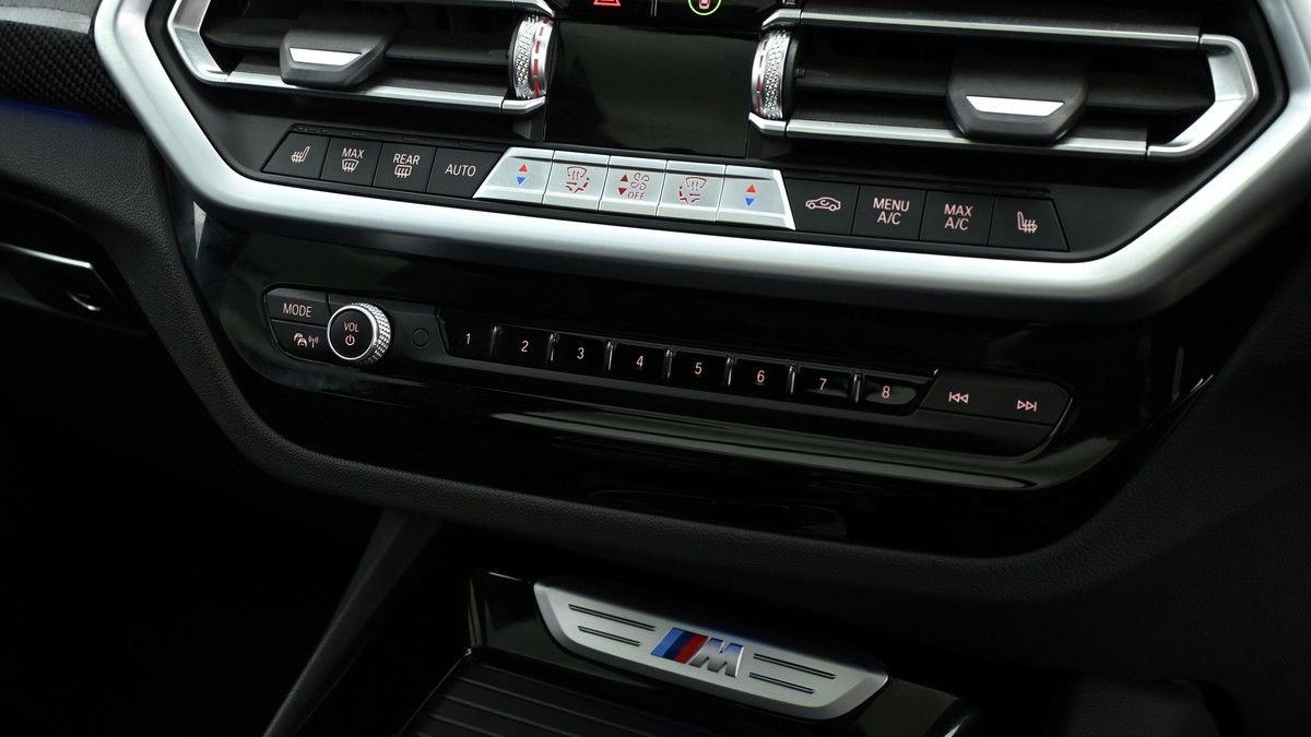 BMW X3 Image 12