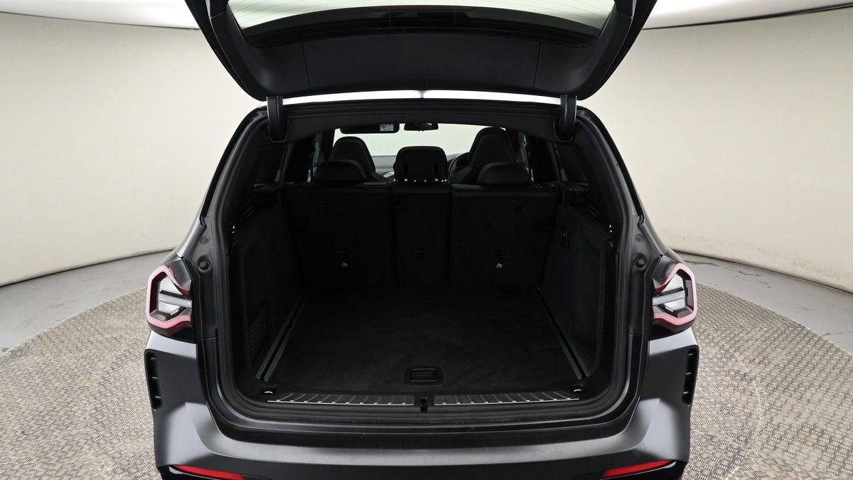 BMW X3 Image 10
