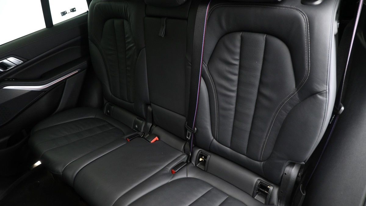 BMW X5 Image 5