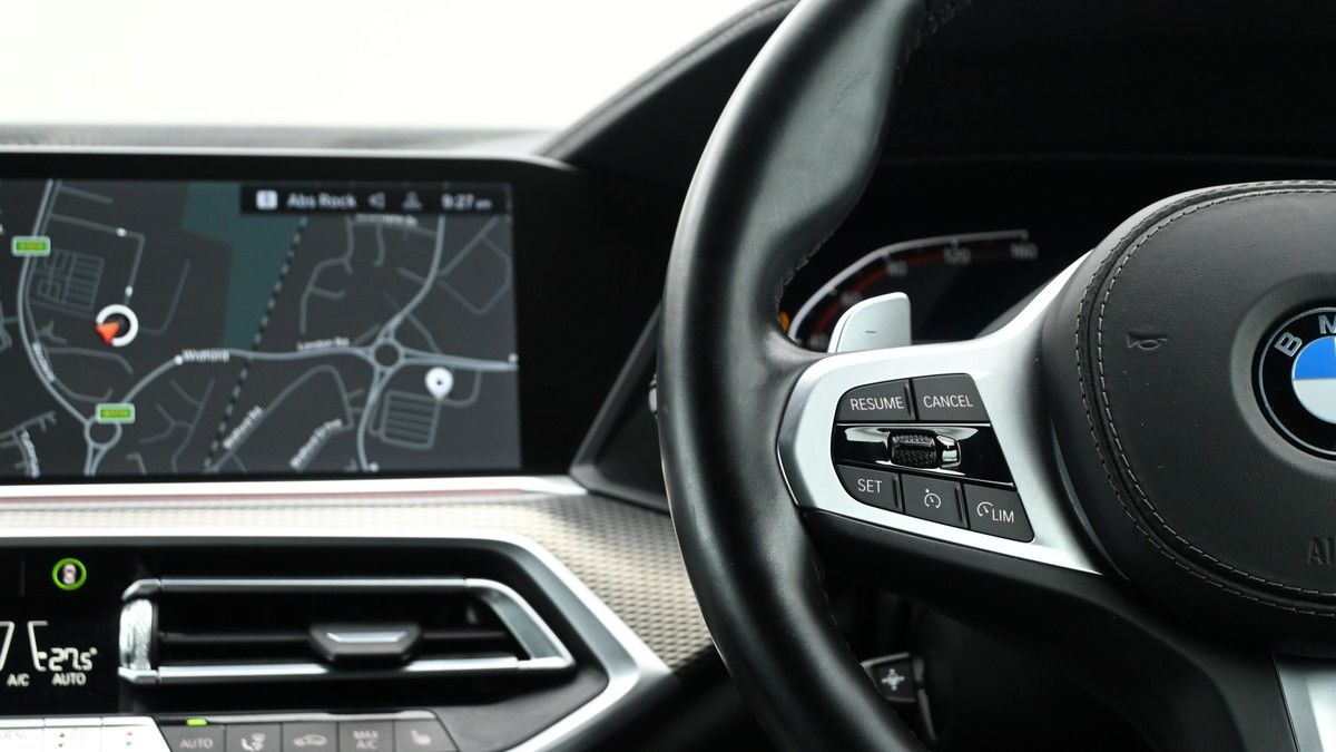 BMW X5 Image 15