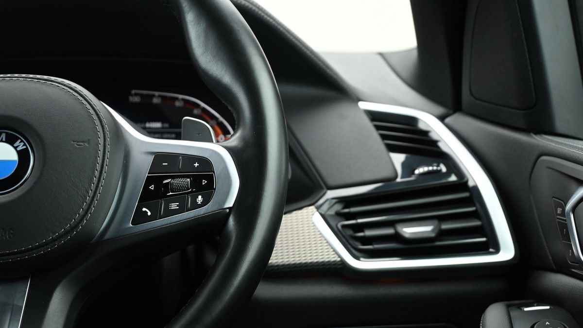 BMW X5 Image 16