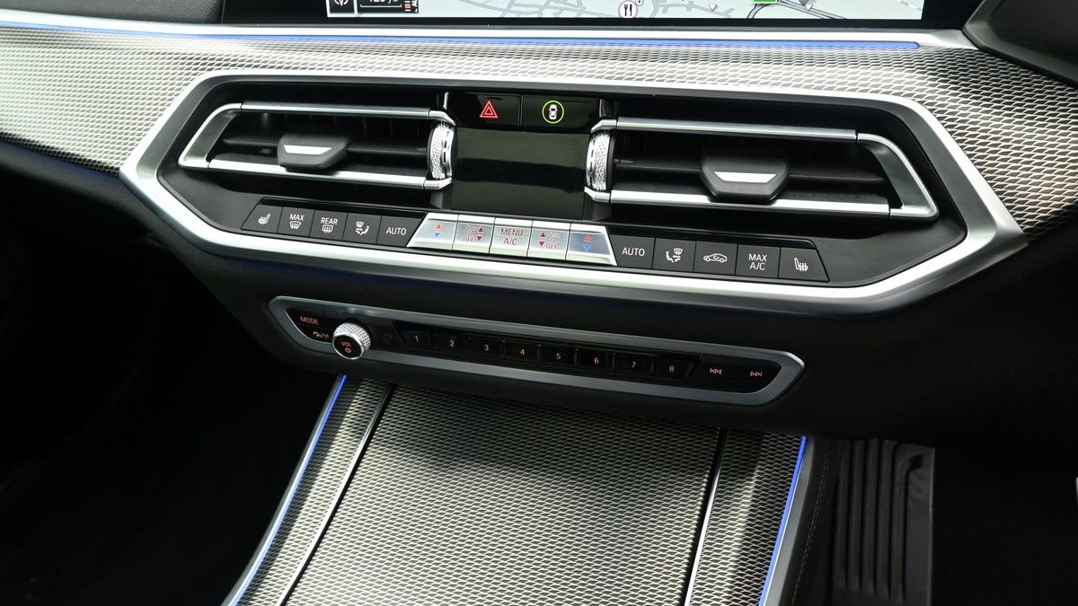 BMW X5 Image 12