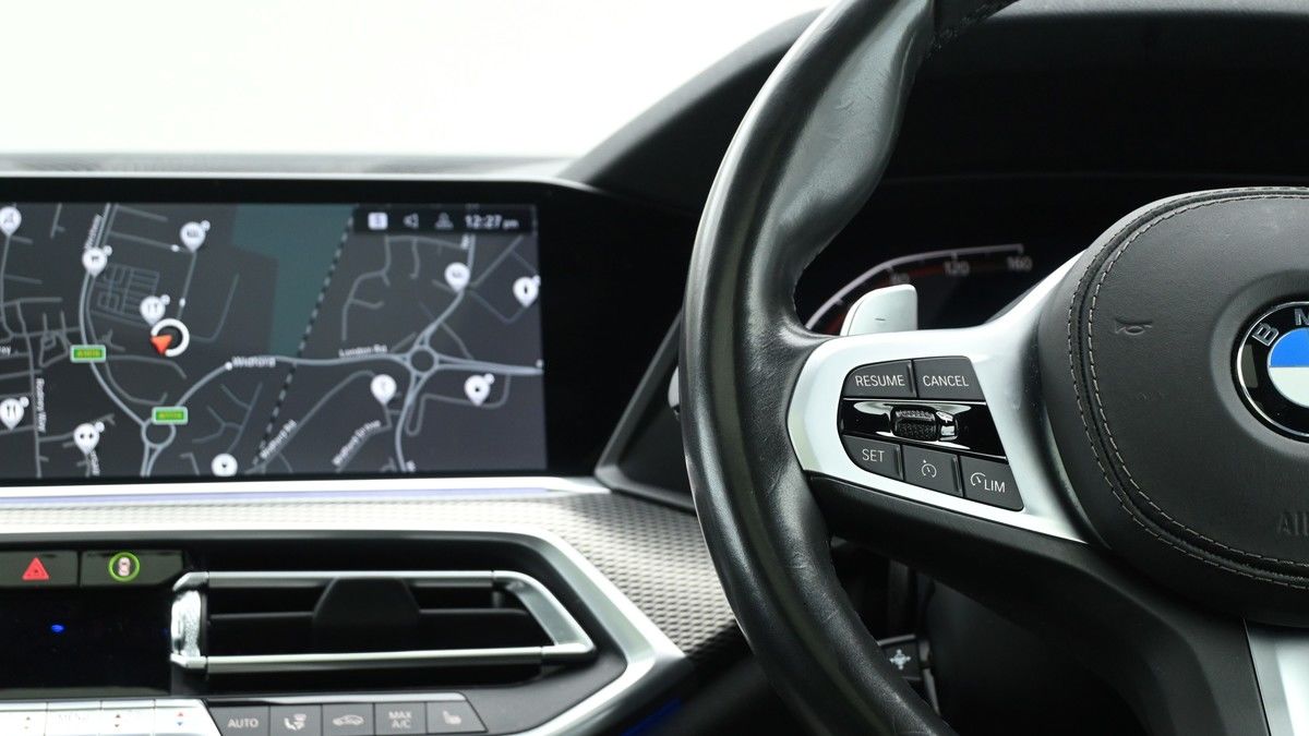 BMW X5 Image 15