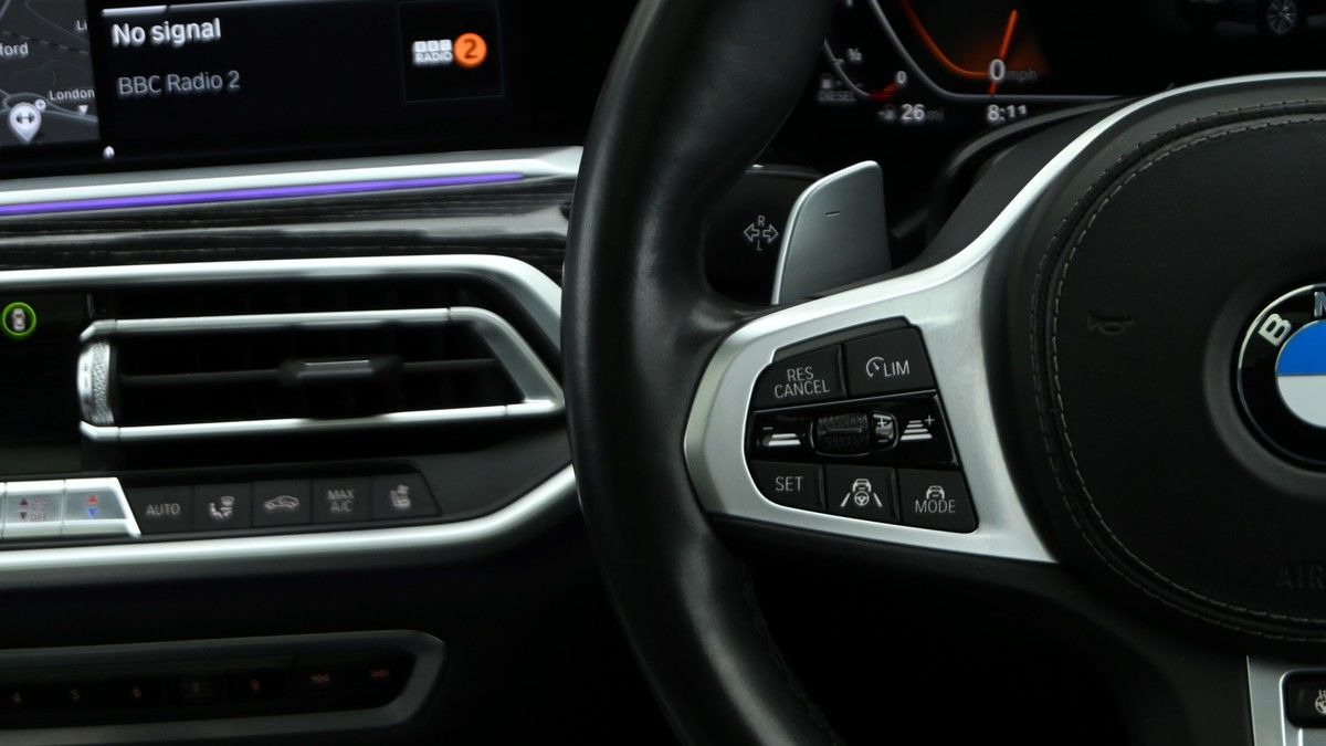 More views of BMW X7